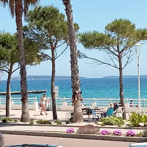 Bord De Mer, Midi, Acces Direct A La Appartement Cannes